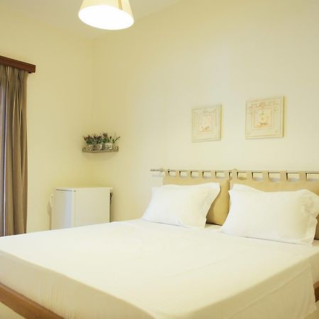 Faros Hotel Áfiszosz Kültér fotó