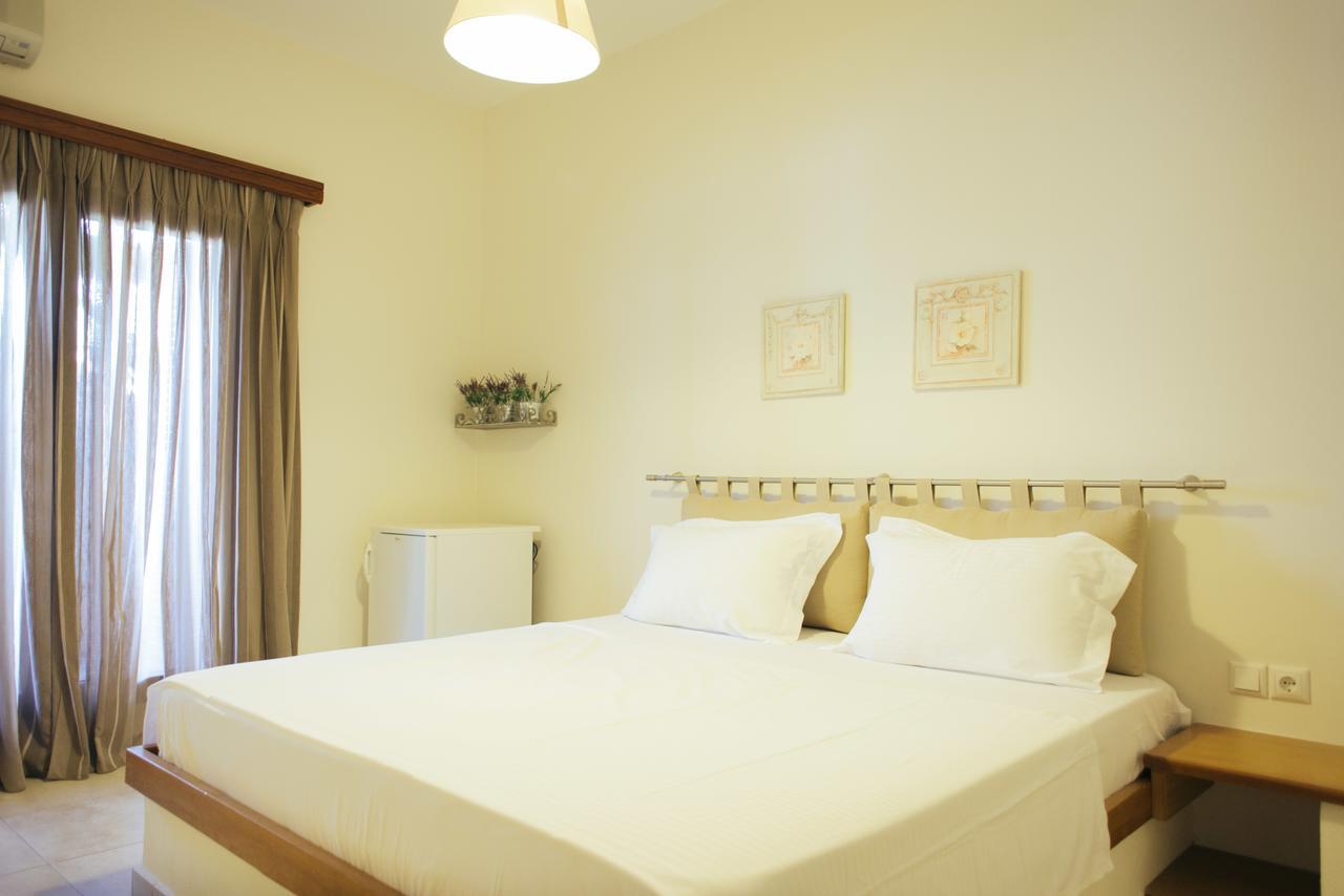 Faros Hotel Áfiszosz Kültér fotó
